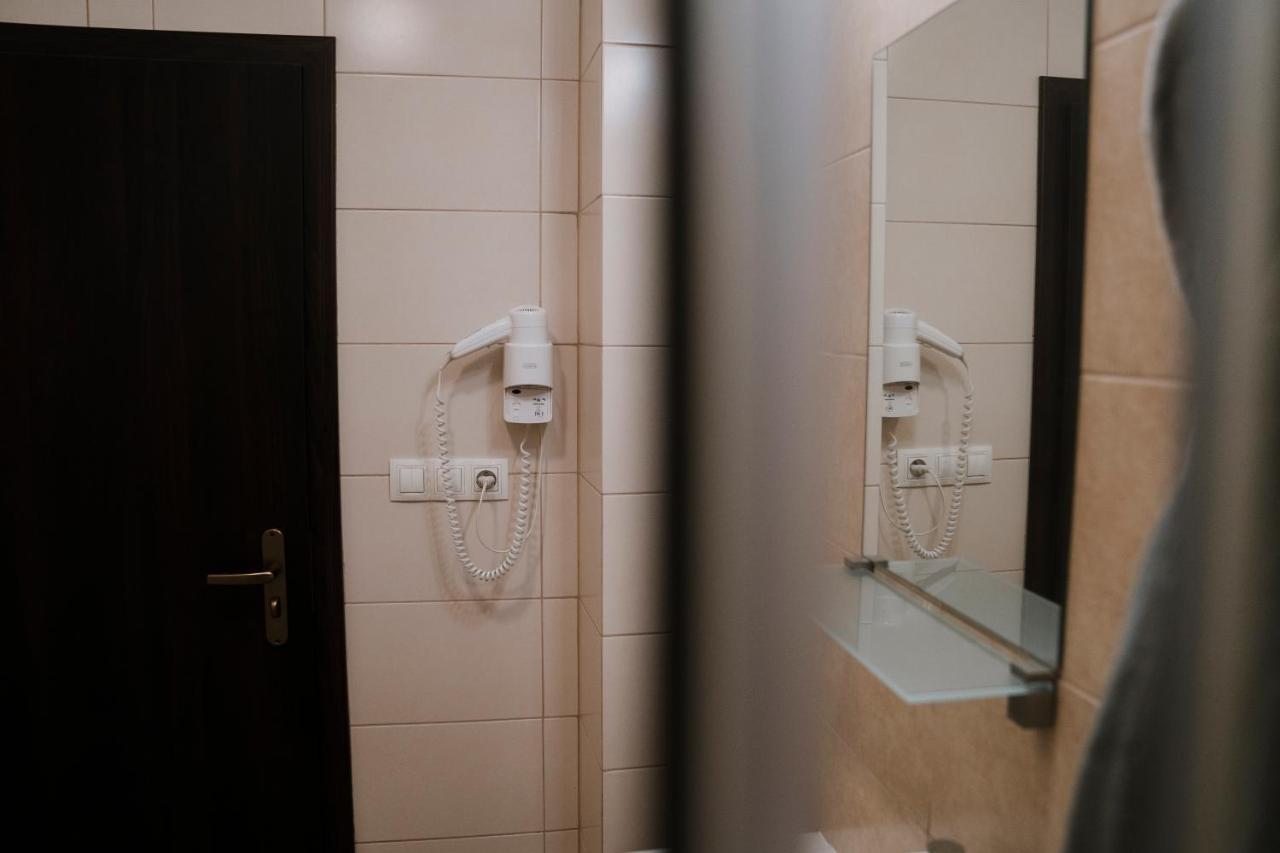Apartman Angelika Besenova Bagian luar foto